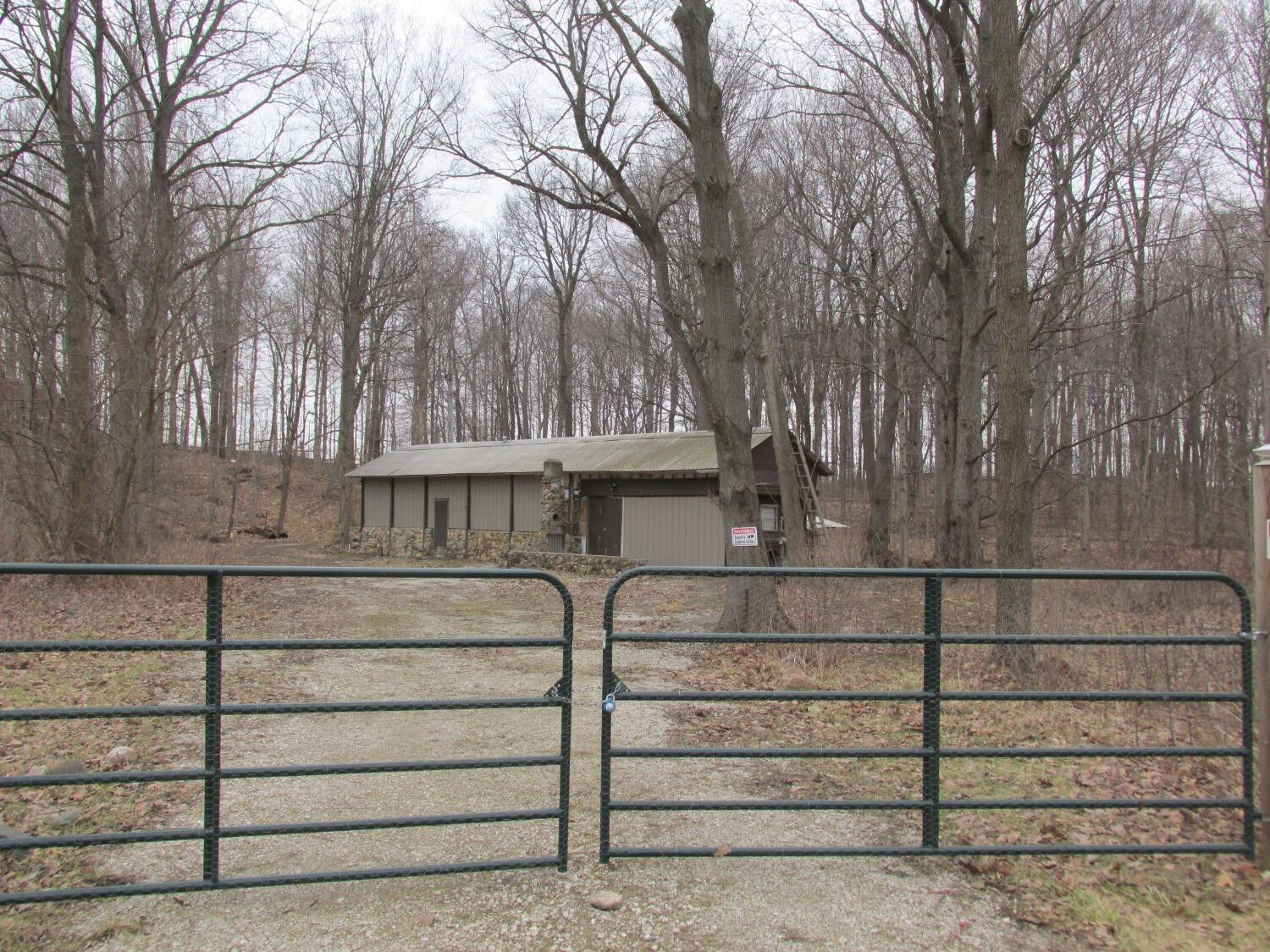 Property Photo:  4709 Olive Branch Road  MI 49113 