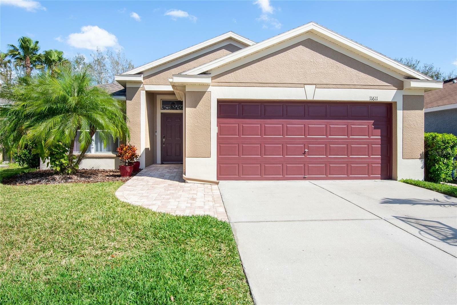 Property Photo:  11611 Mountain Bay Drive  FL 33569 