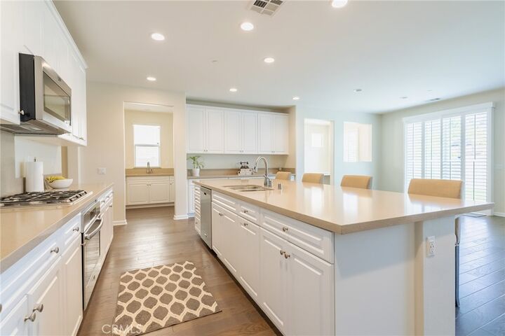 Property Photo: 26318 Meadow Creek Lane CA 92595