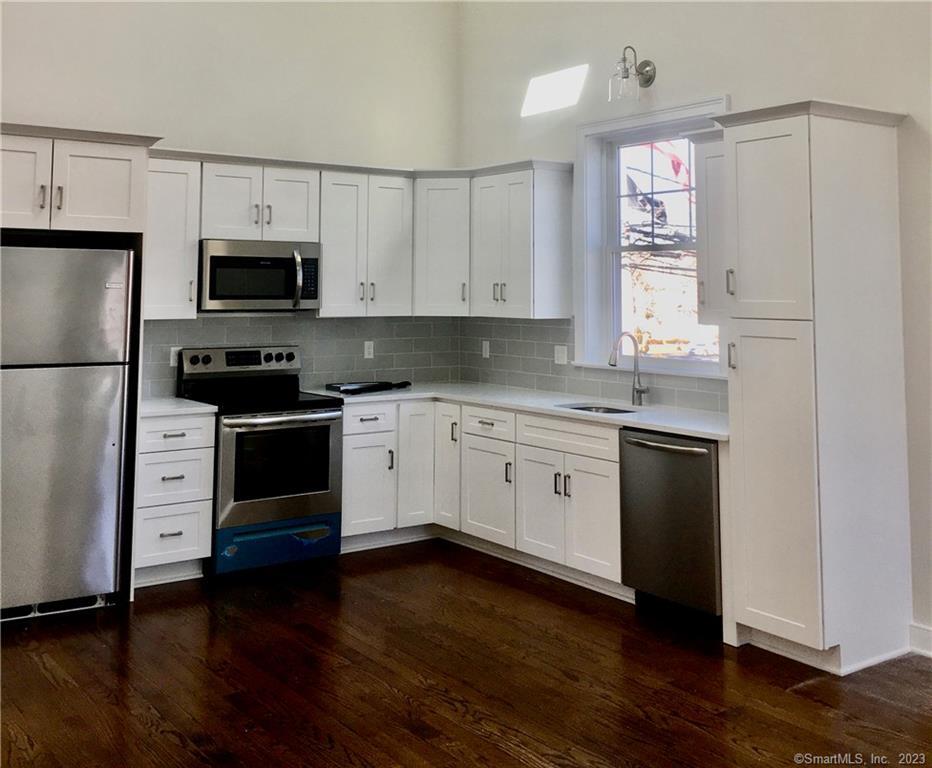 Property Photo: 90 High Street CT 06460