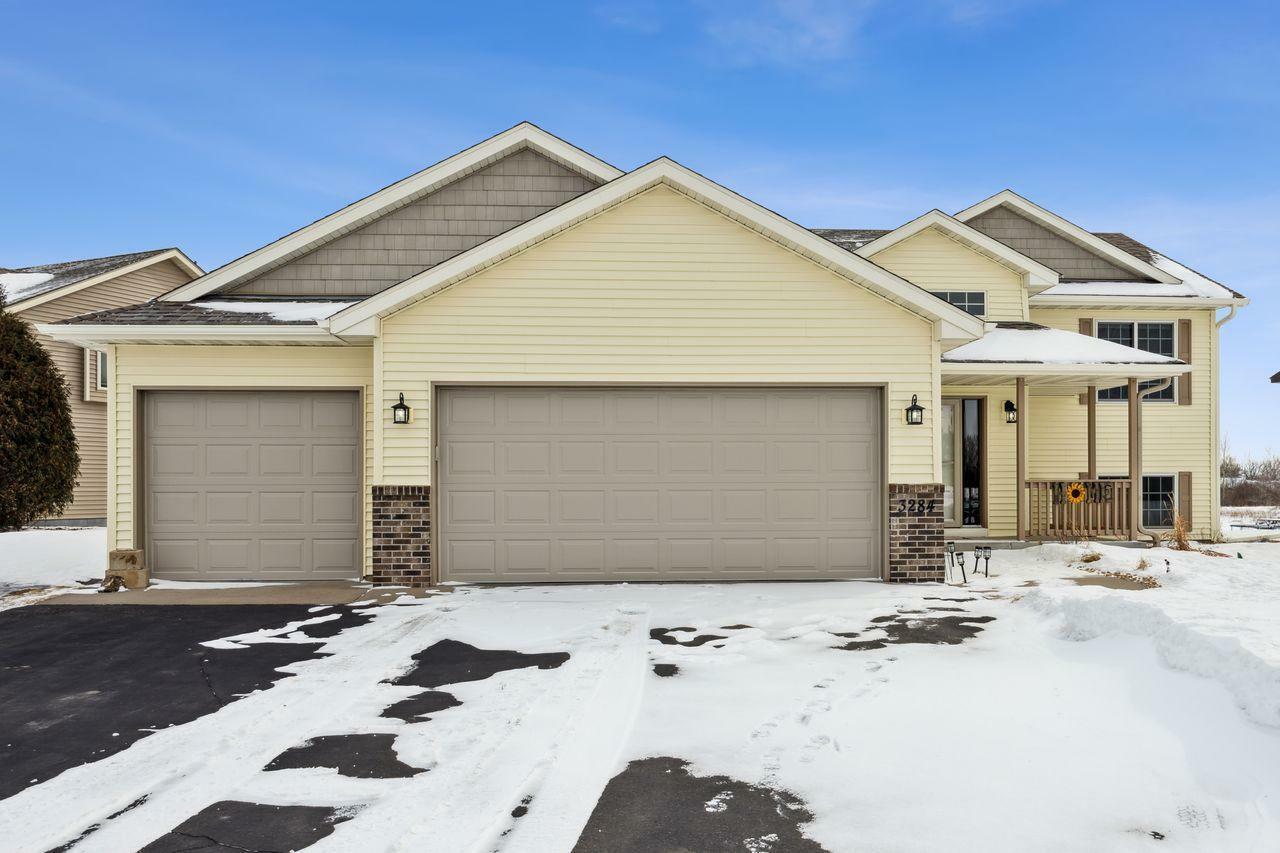 Property Photo:  3284 Orchard Avenue NE  MN 56379 