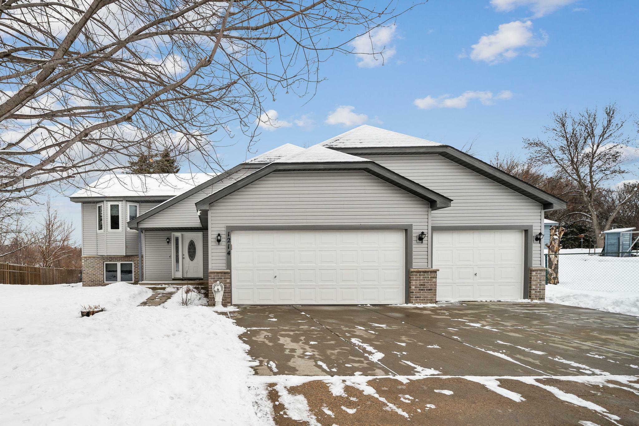 Property Photo: 1214 Lake Lucy Road MN 55317