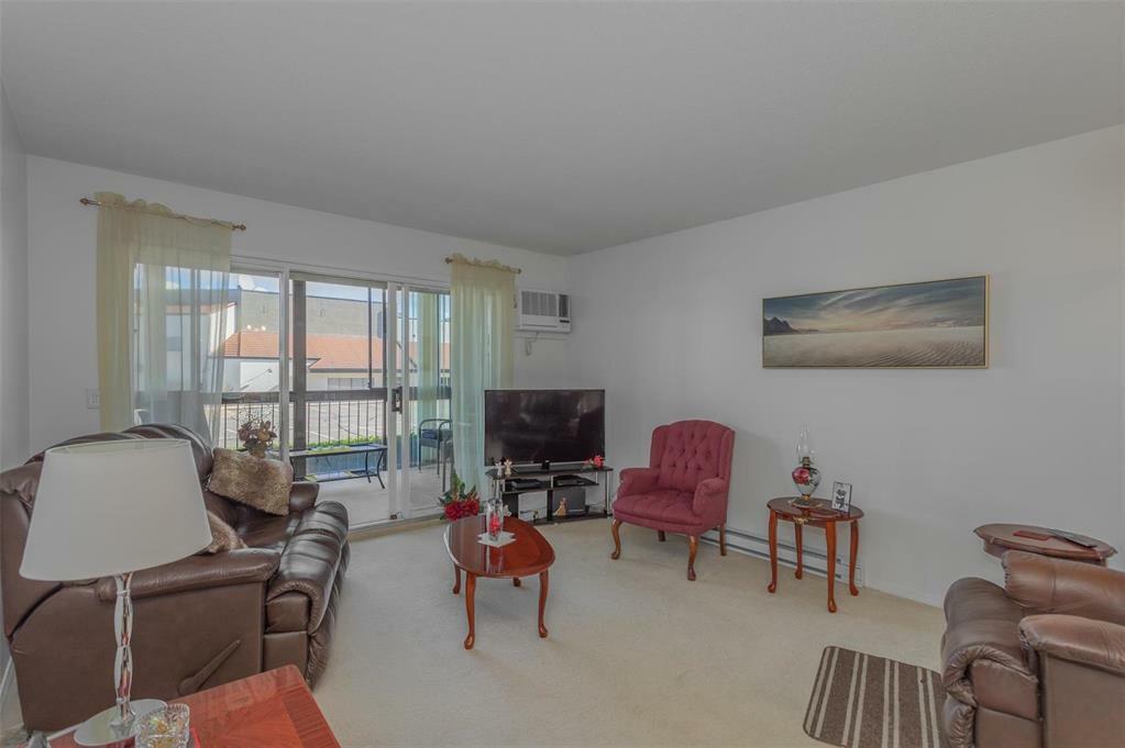 489 Highway 33 W 108  Kelowna BC V1X1Y2 photo