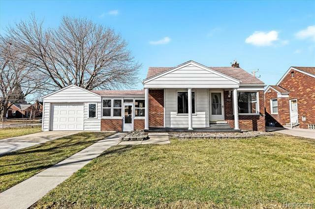 Property Photo:  7932 Rosedale Boulevard  MI 48101 