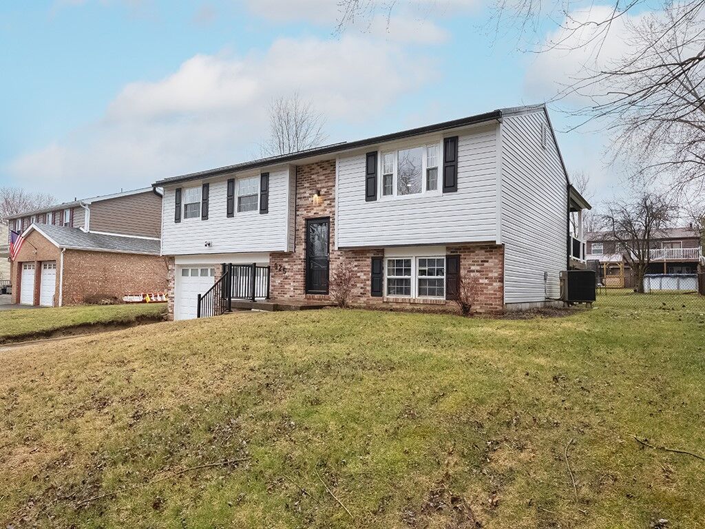 Property Photo:  925 Second Ave.  PA 15042 