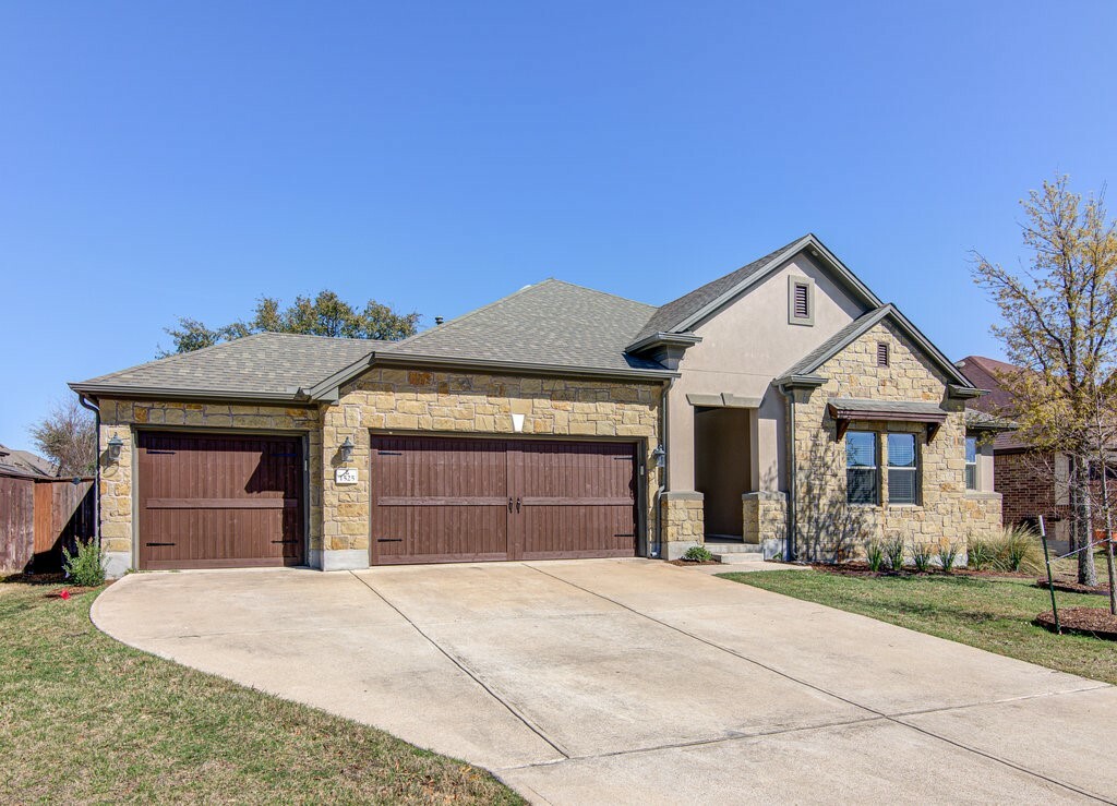 Property Photo: 1525 Graford Street TX 78641