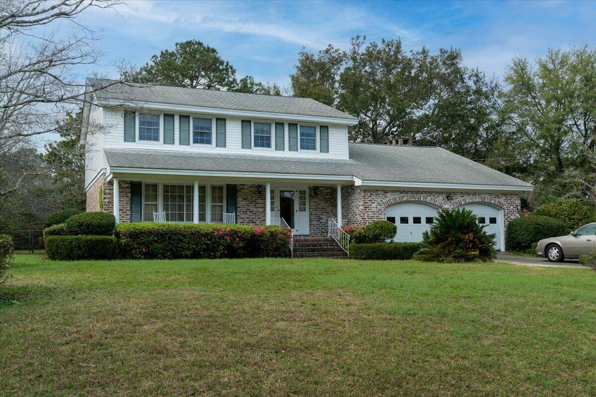 Property Photo: 1713 Vassar Drive SC 29407