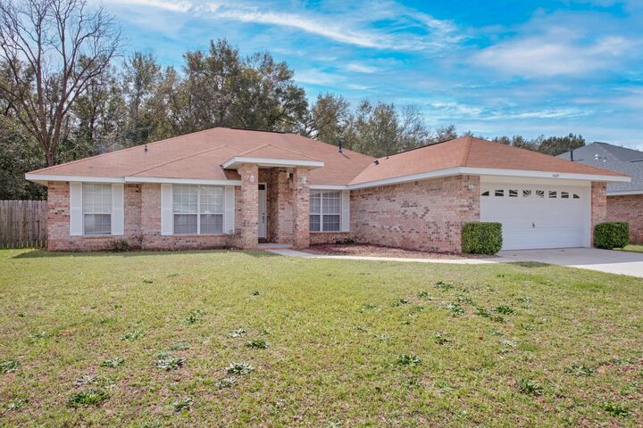 4669 Thousand Oaks Boulevard  Pace FL 32571 photo