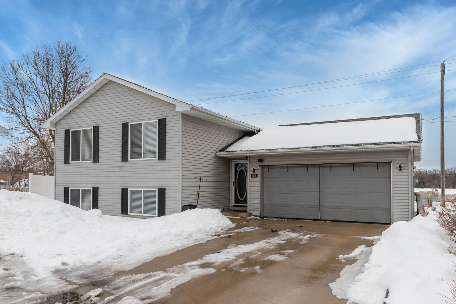 Property Photo:  1710 Pinewood Road SE  MN 55904 