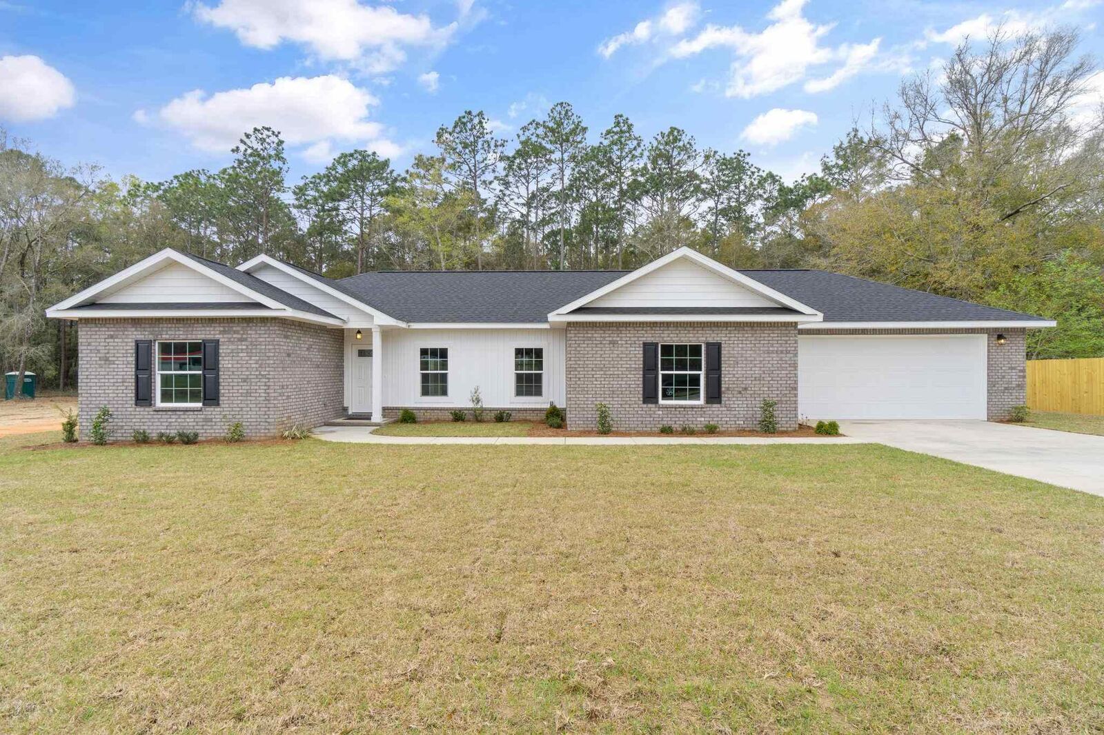 Property Photo: 6887 Joyce Dr FL 32570