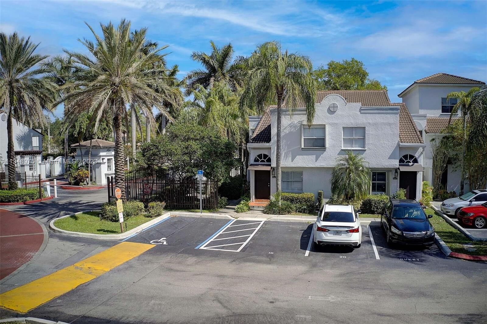 Property Photo: 4647 NW 97th Ct 10 FL 33178