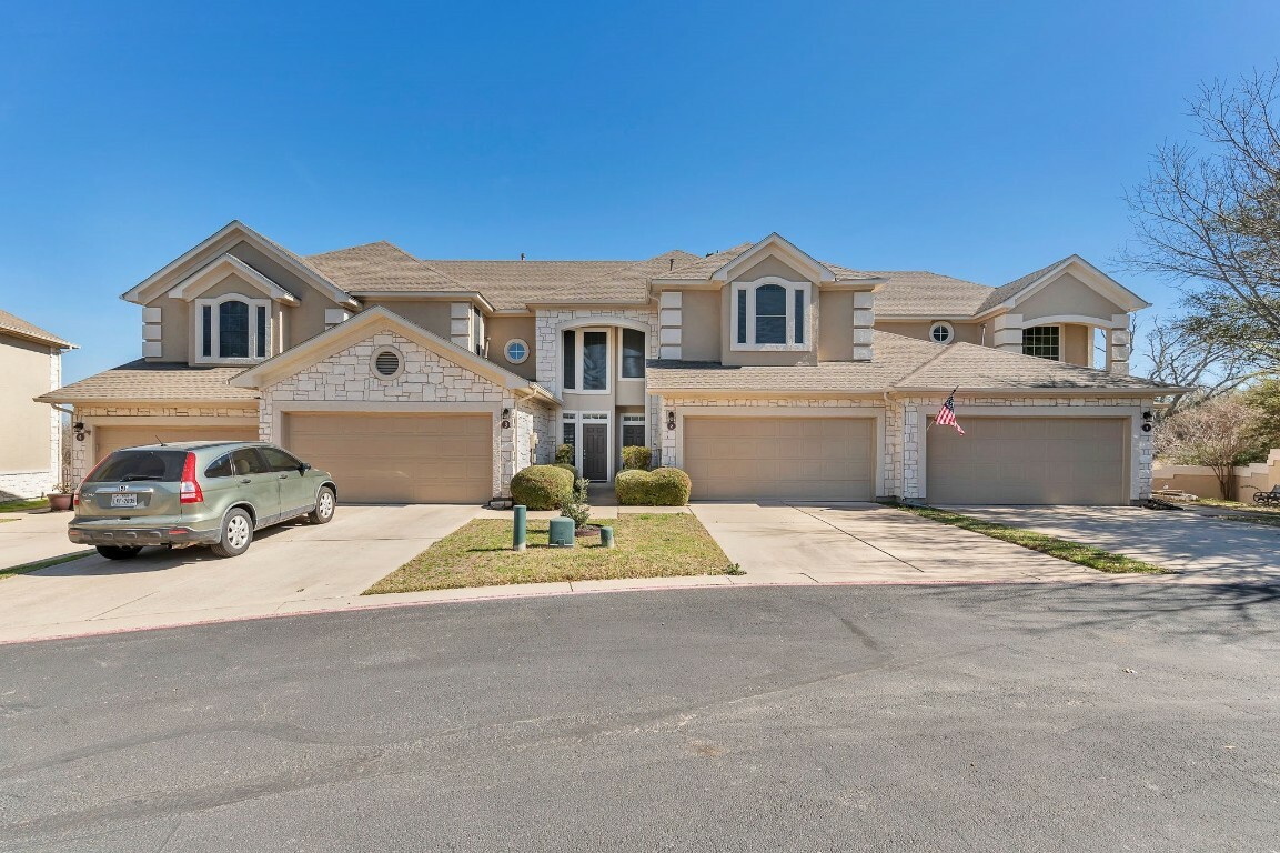 Property Photo:  3300 Forest Creek Drive 2  TX 78664 