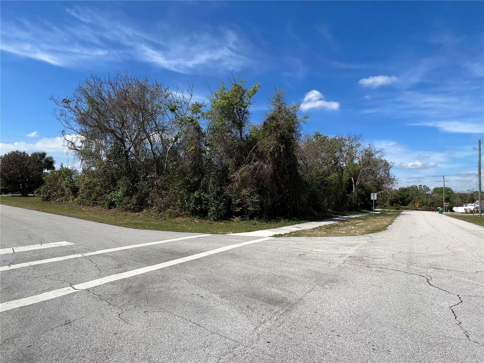 Property Photo:  940 Clayton Drive  FL 32725 