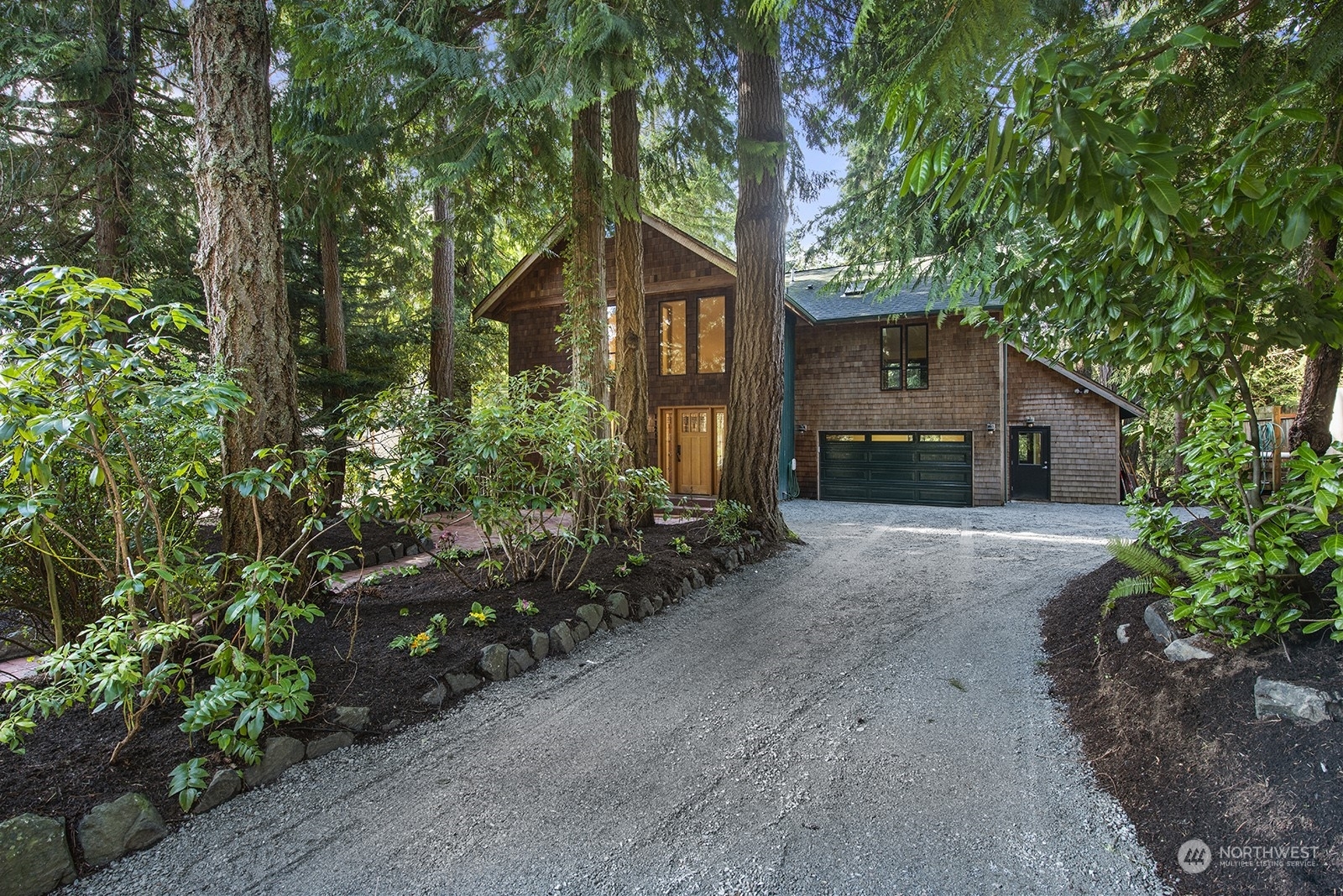 Property Photo:  11261 Champagne Point Road NE  WA 98034 