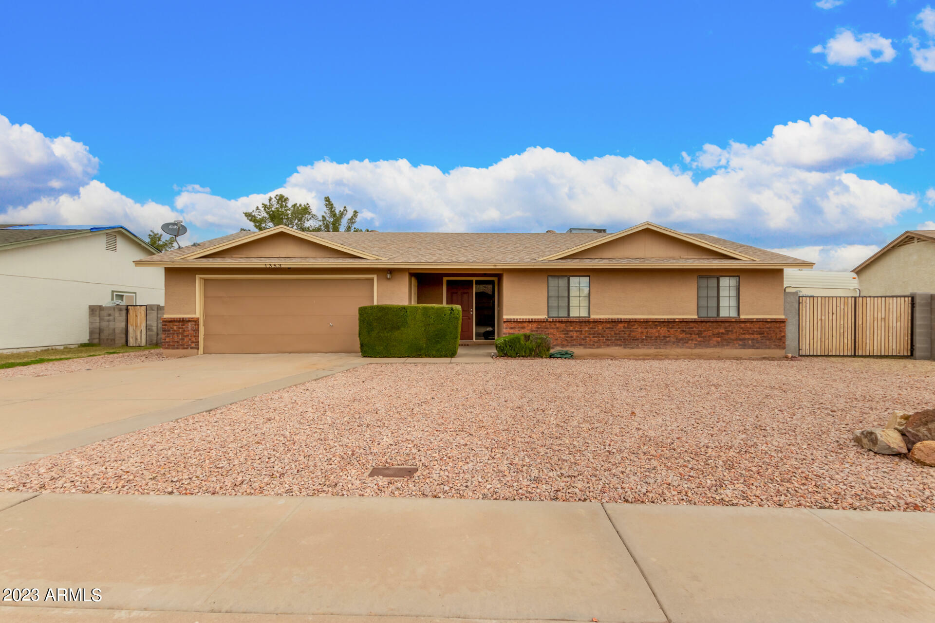 Property Photo:  1353 N Avoca --  AZ 85207 