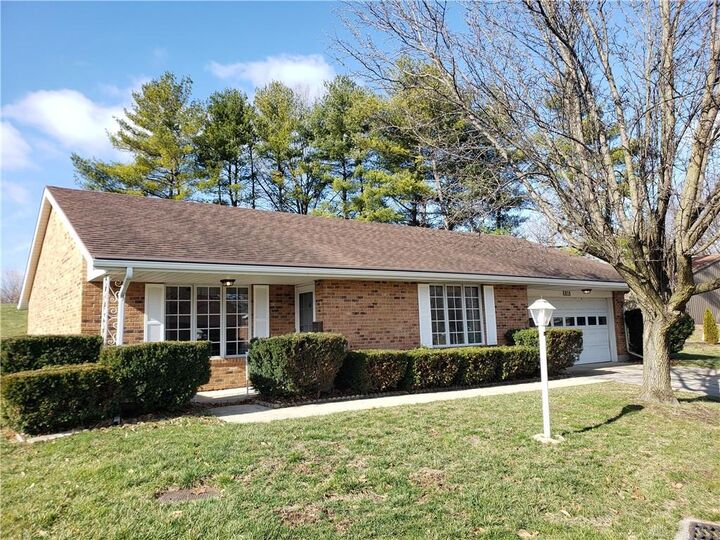 6859 Willow Creek Drive  Dayton OH 45424 photo