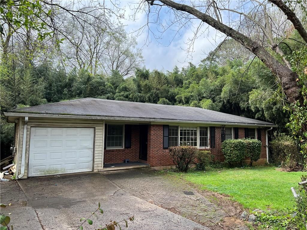 Property Photo:  4010 Moffat Court  GA 30035 