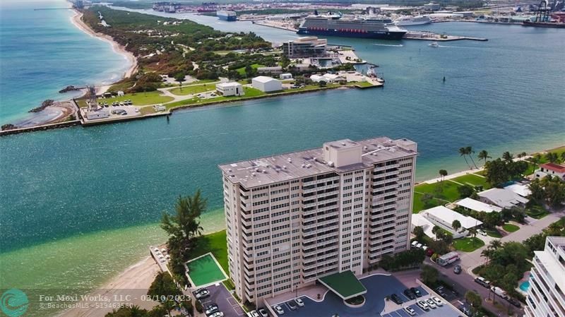 Property Photo:  2100 S Ocean Dr 17L  FL 33316 