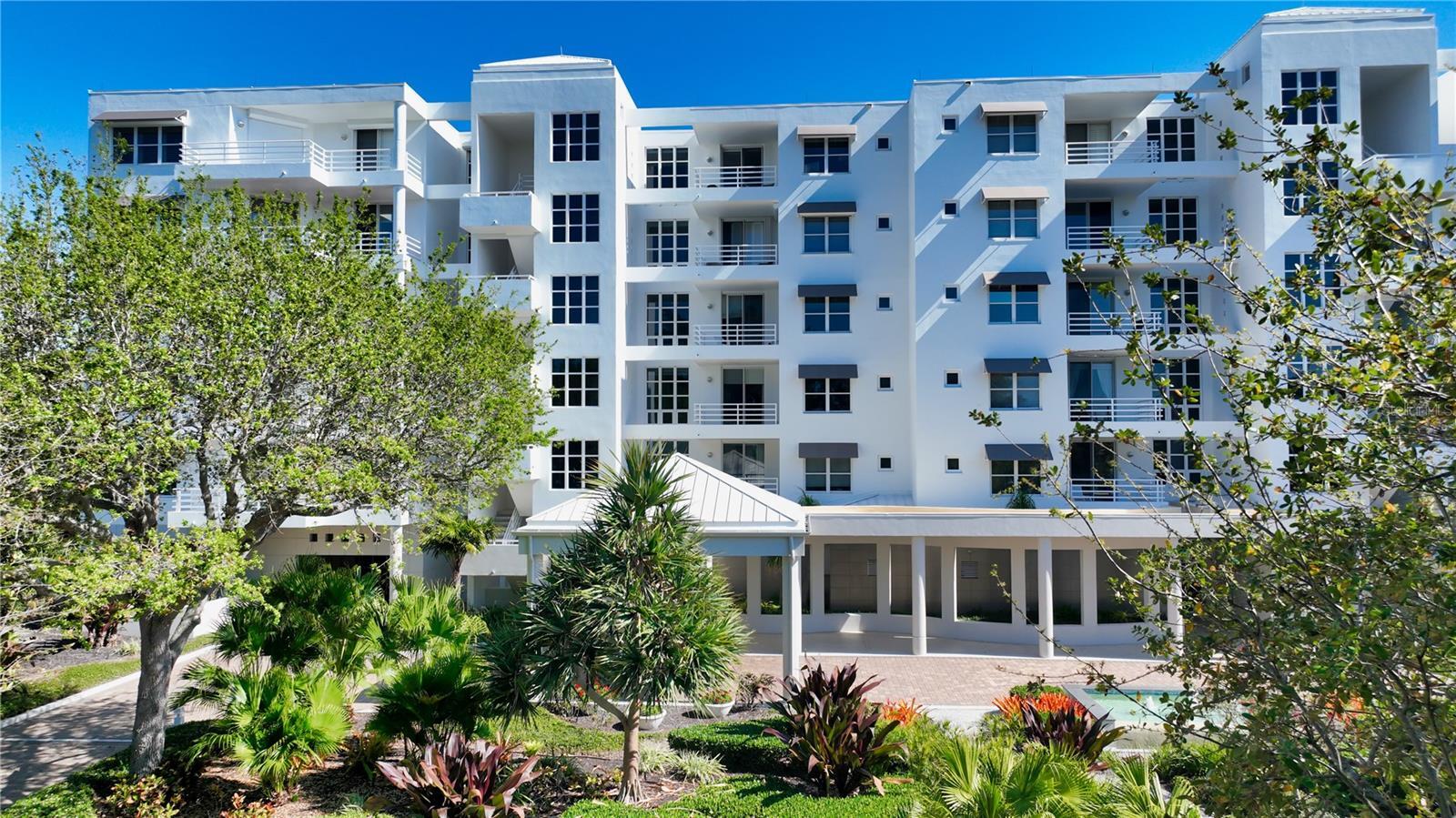 Property Photo: 2550 Harbourside Drive 341 FL 34228