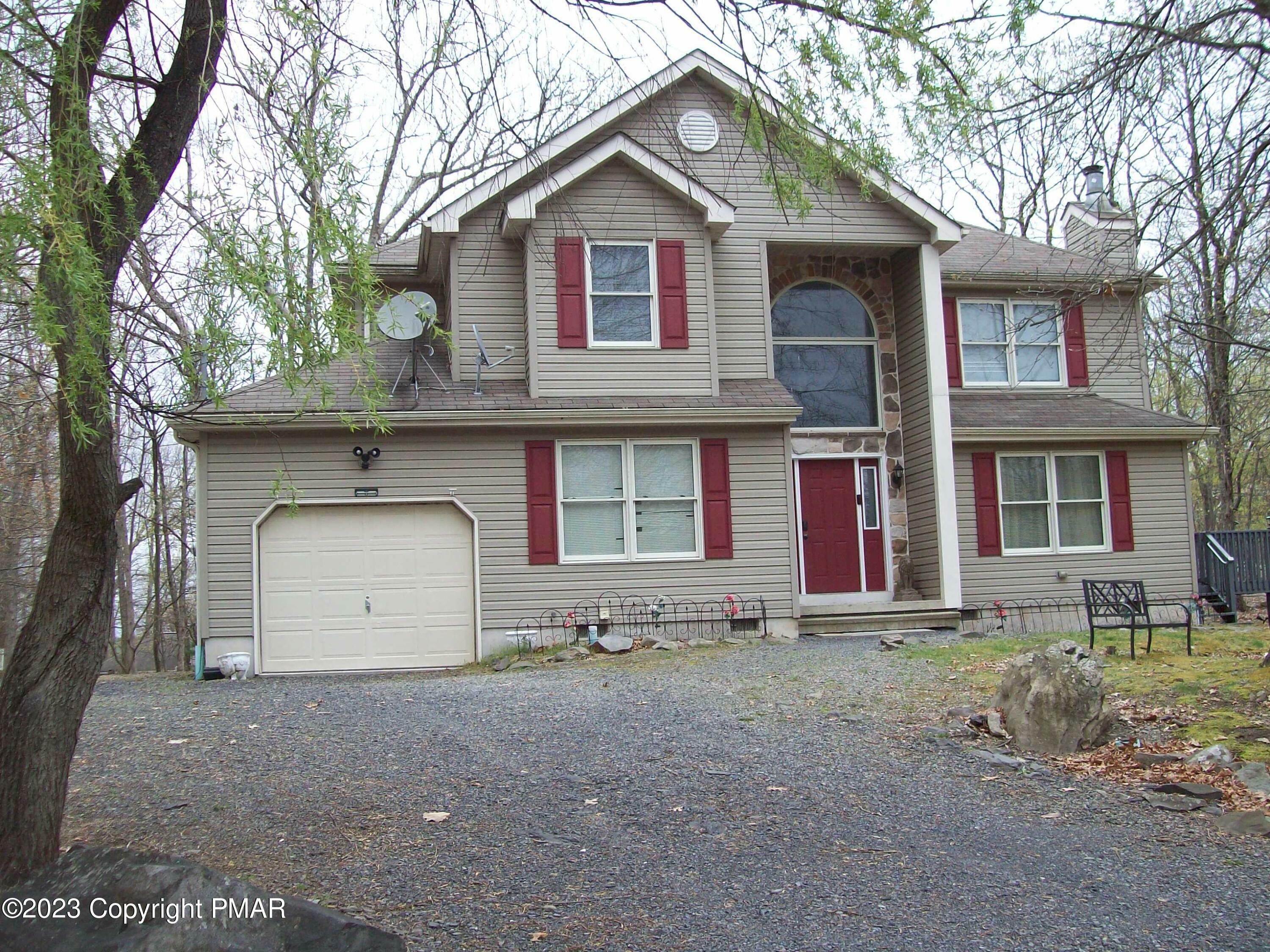 Property Photo:  3465 Crestwood Drive  PA 18301 