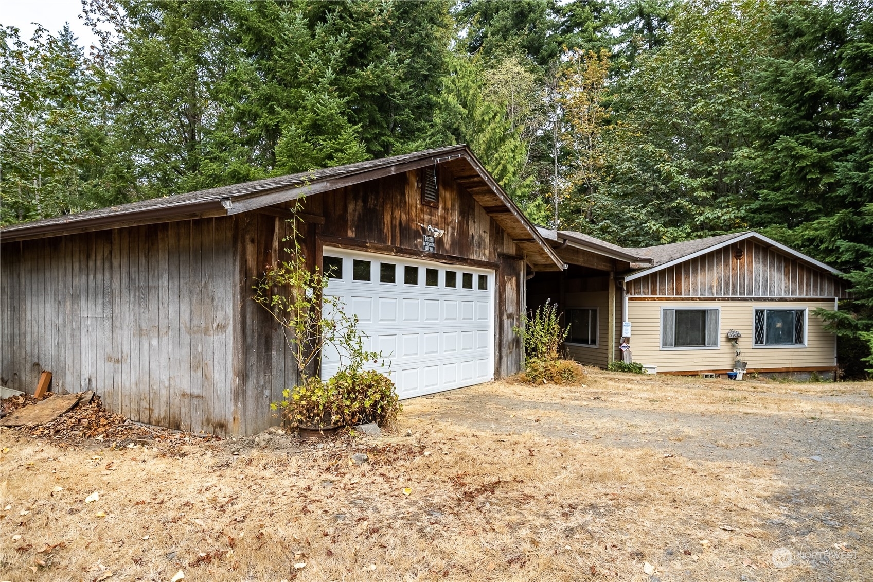 Property Photo: 9708 355th Avenue SE WA 98065