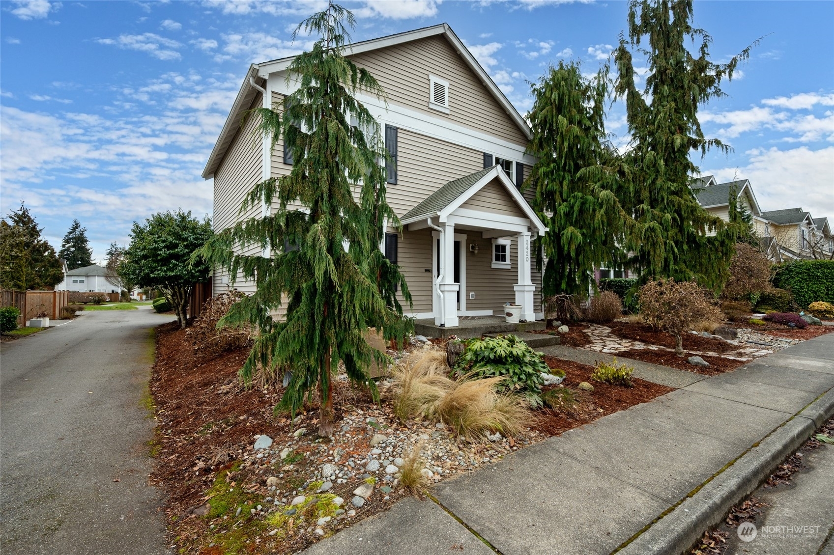 Property Photo:  2420 118th Place SE  WA 98208 