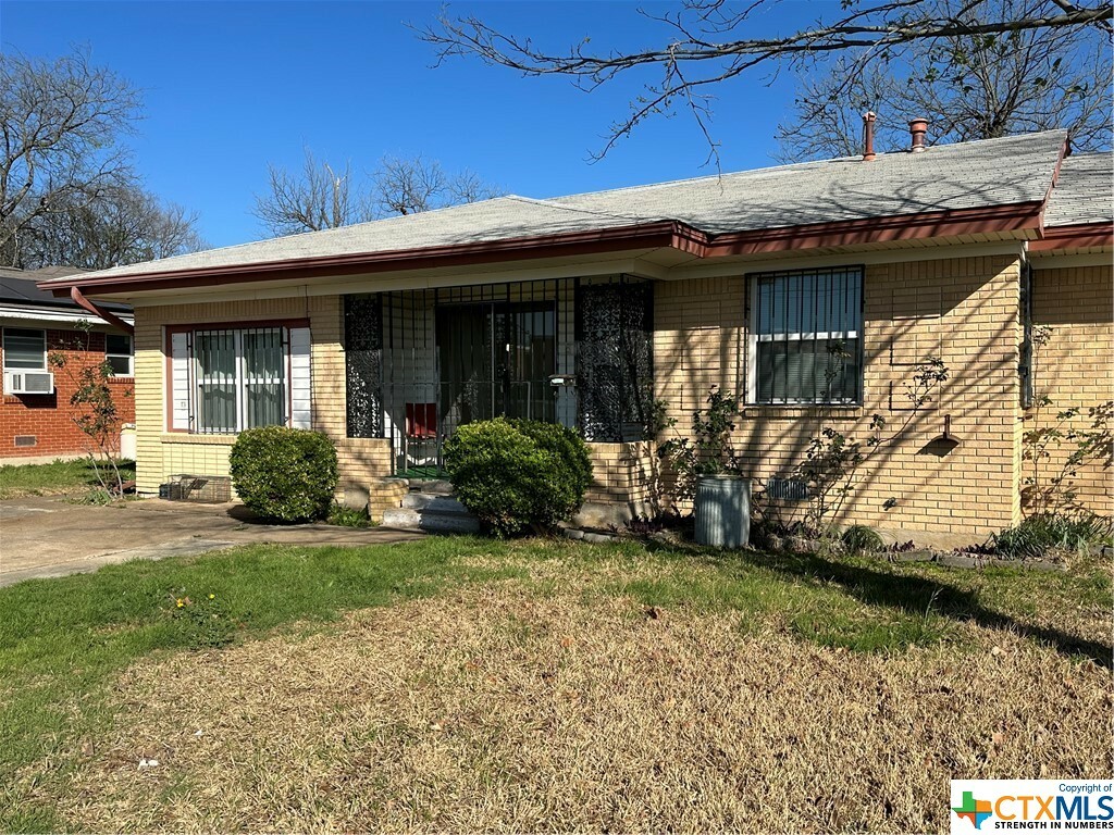 Property Photo:  1802 Garth Drive  TX 76541 