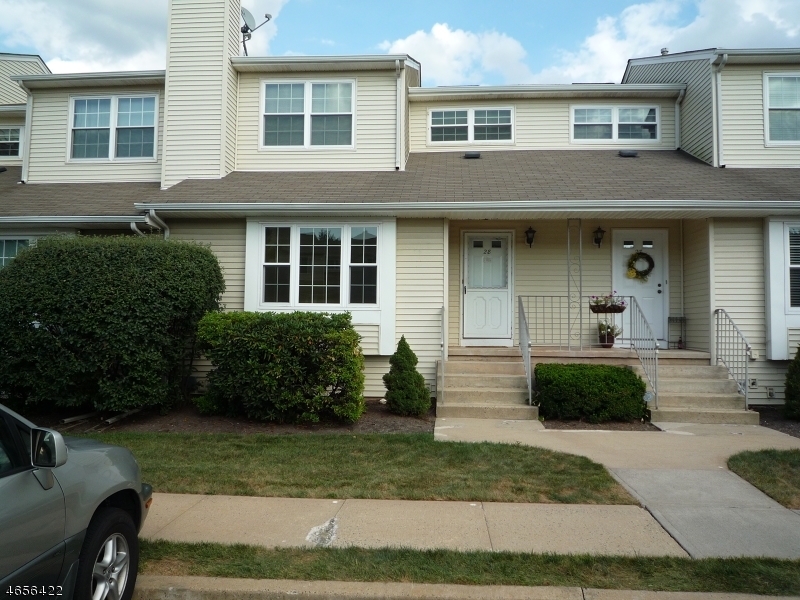 Property Photo:  28 Westlake Ct  NJ 08873 