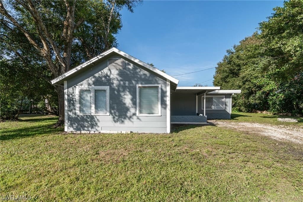 Property Photo:  352 State Street  FL 33903 