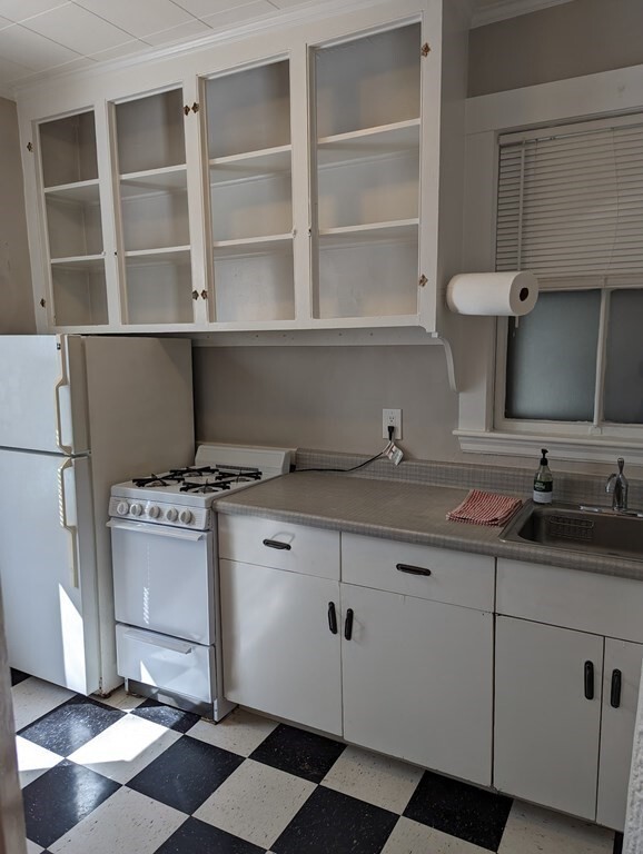 Property Photo: 4 Pleasant Avenue 2 MA 02143