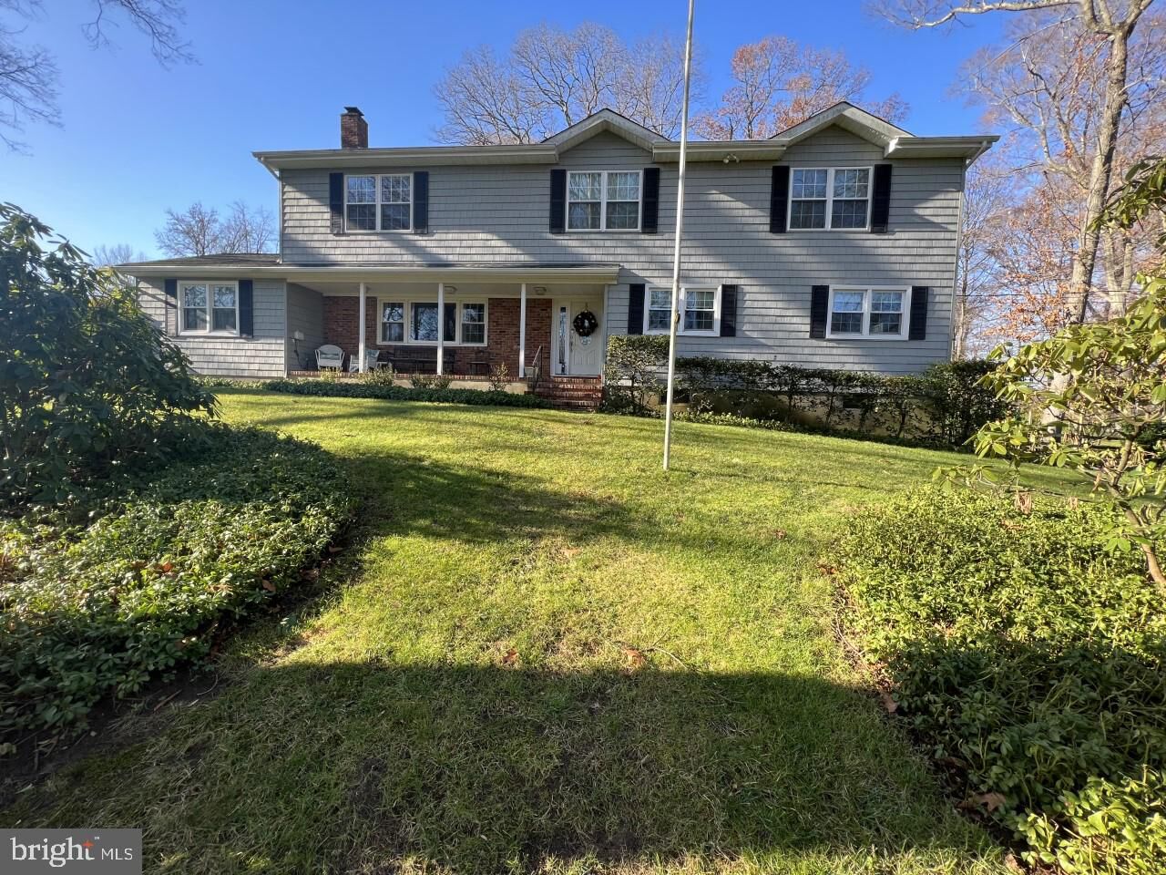 Photo de la propriété:  5 Rosedale Terrace  NJ 07733 