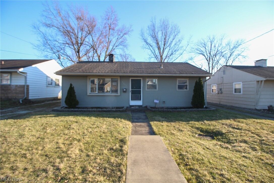 Property Photo:  1517 Thalia Avenue  OH 44514 