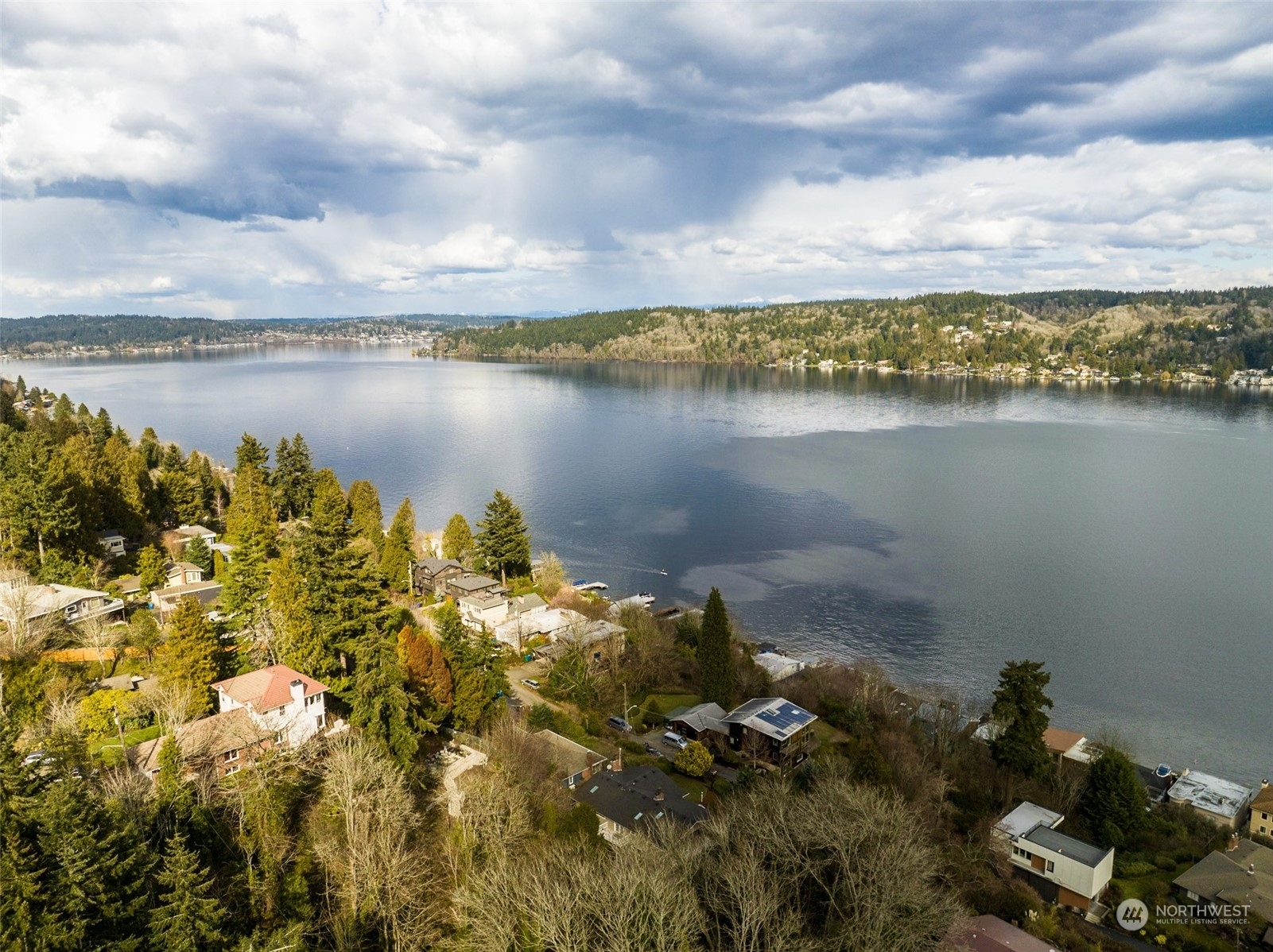 Property Photo:  11501 Lakeside Avenue NE  WA 98125 