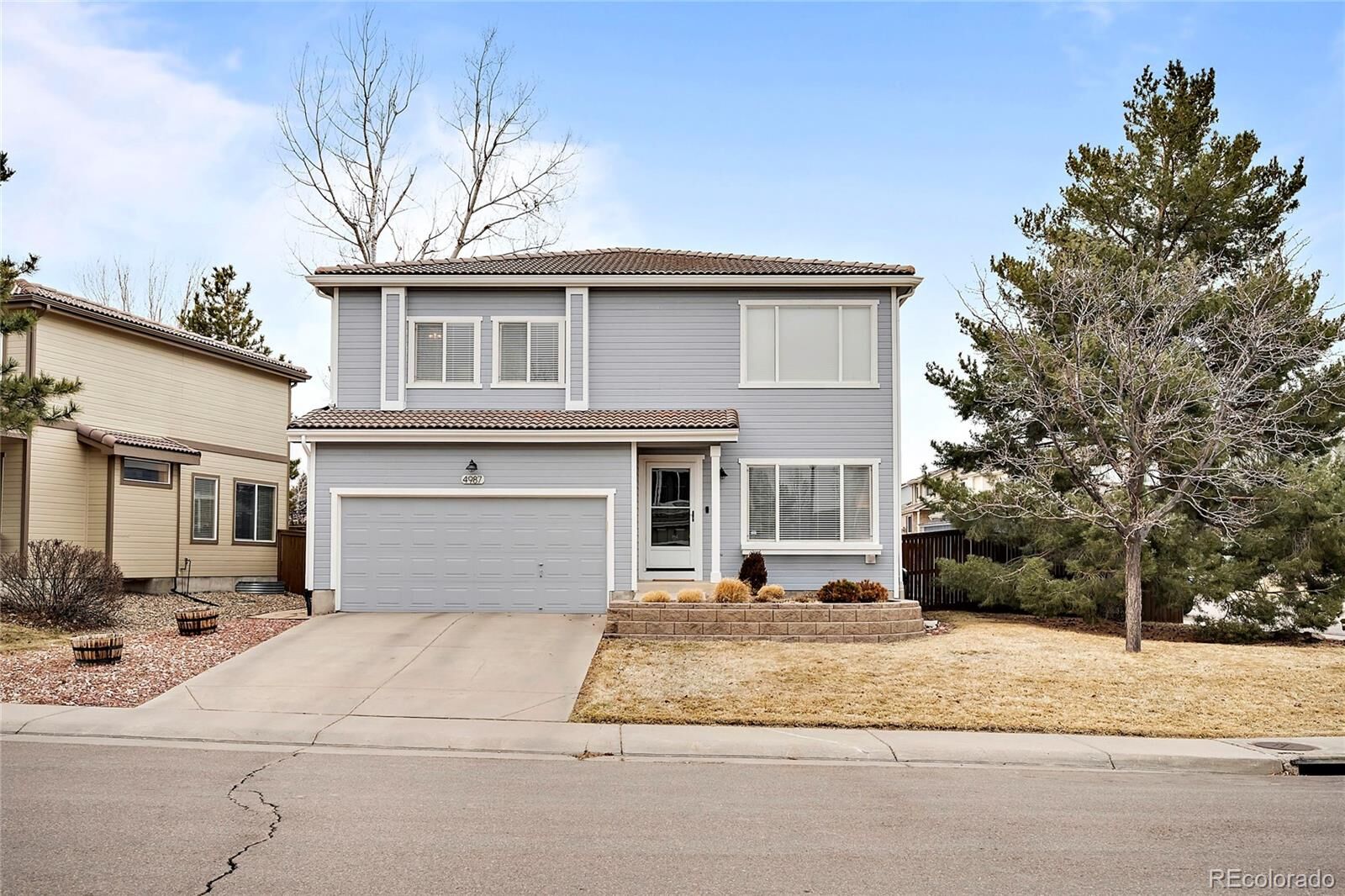 Property Photo:  4987 Waldenwood Drive  CO 80130 