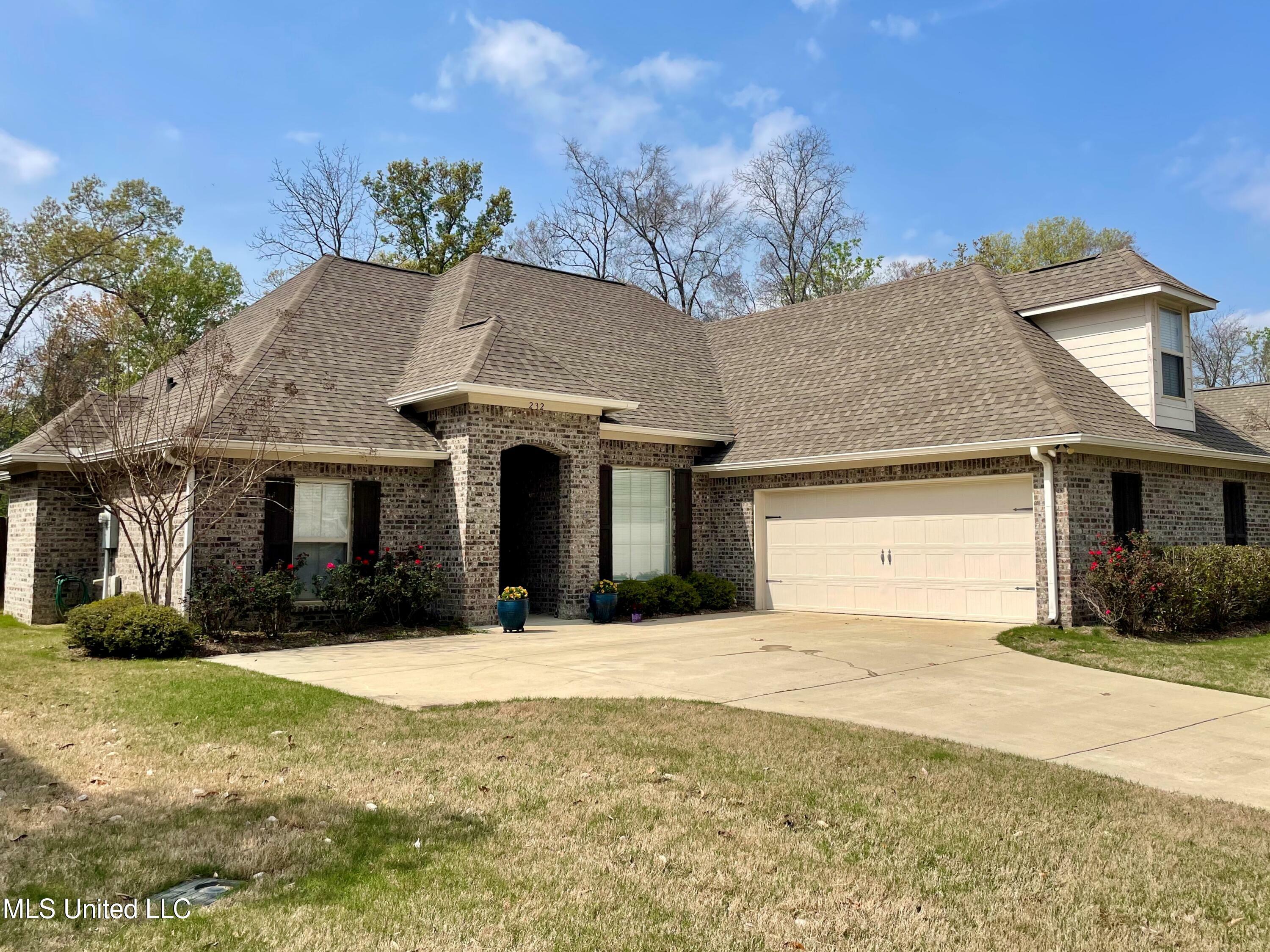 Property Photo: 232 Buckhead Drive MS 39110