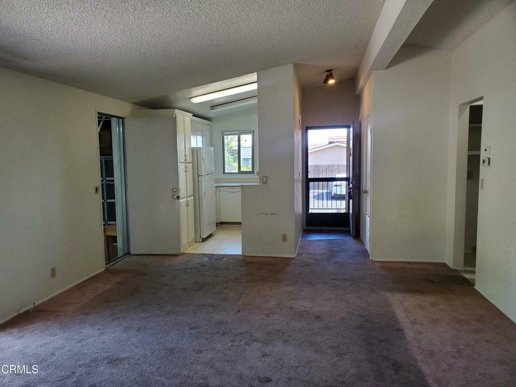 Property Photo:  1025 Cachuma Avenue 99  CA 93004 