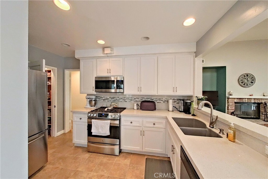 Property Photo: 2723 Deerford Street CA 90712