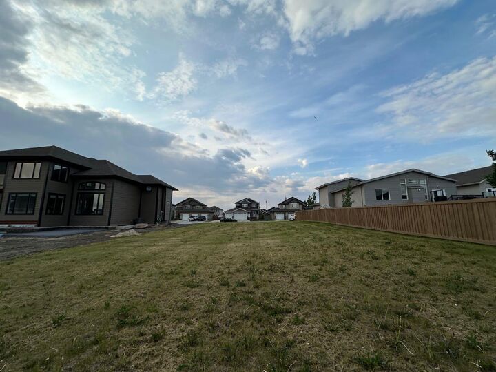 Property Photo: 10613 154A Ave AB T8X 0L9