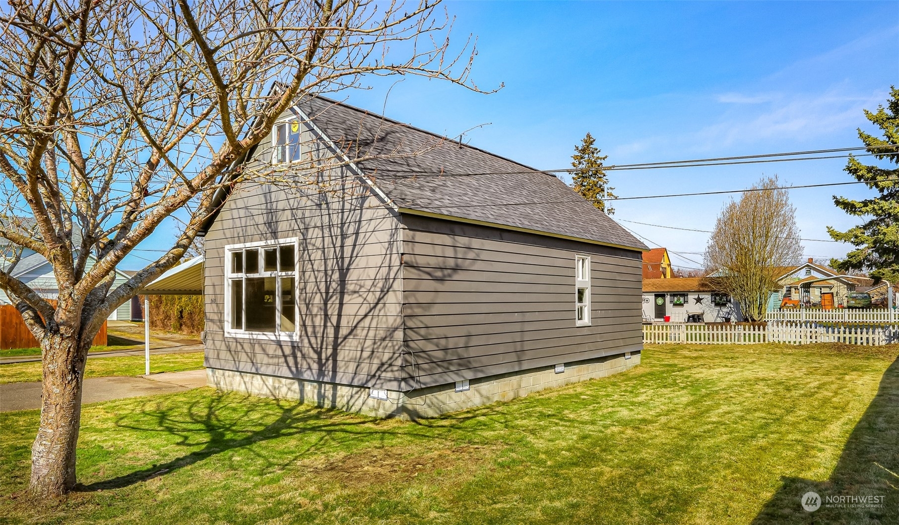 Property Photo: 560 Cherry Street WA 98230