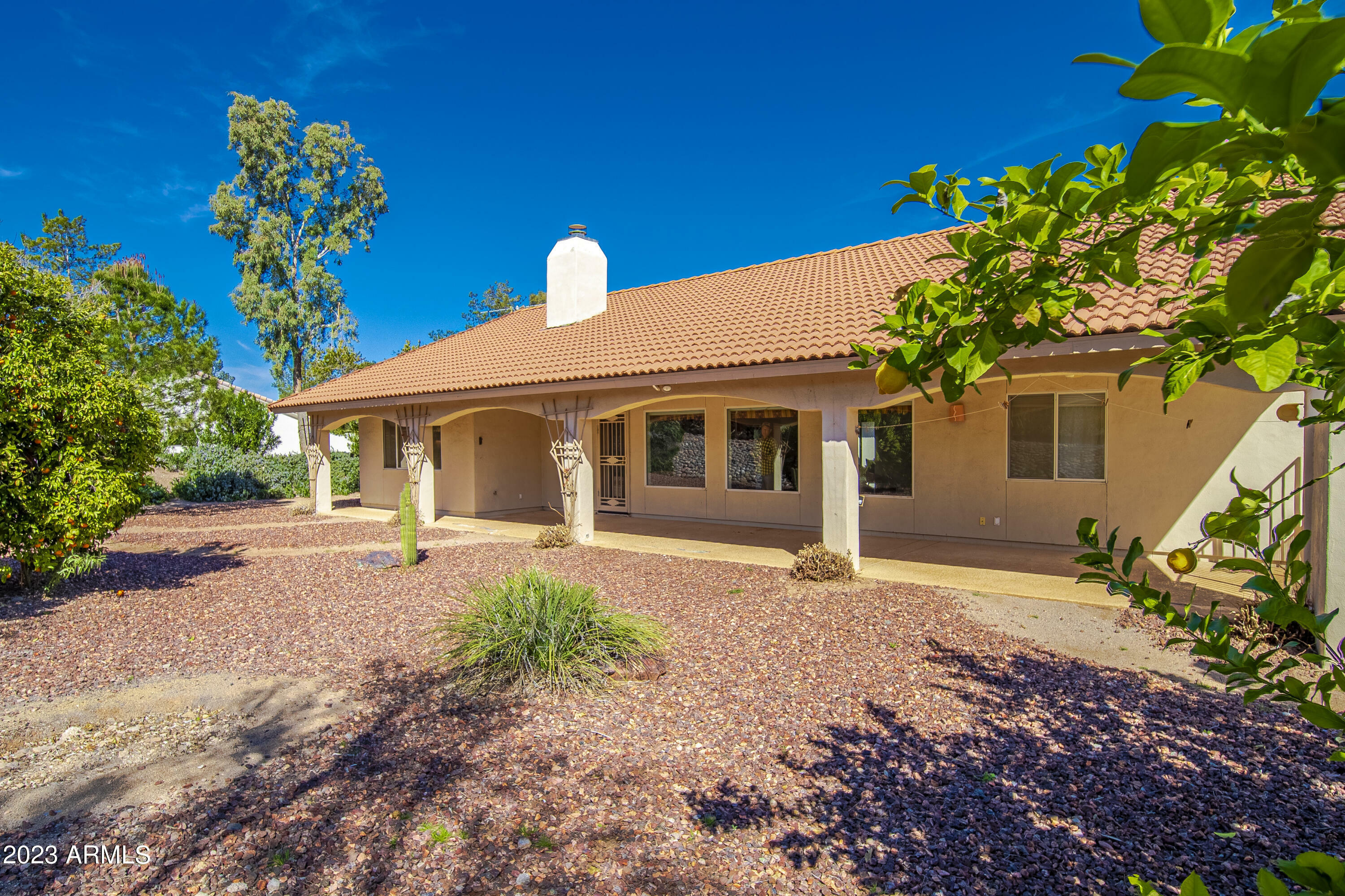 Property Photo: 2105 W Silverlode Drive AZ 85390