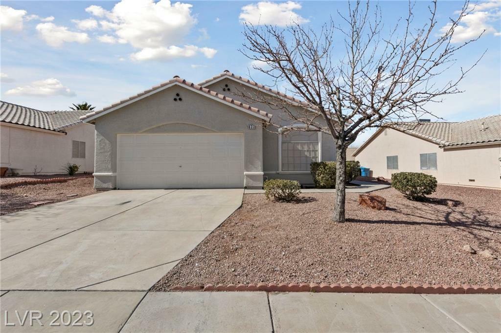 Property Photo:  633 Pimlico Drive  NV 89015 