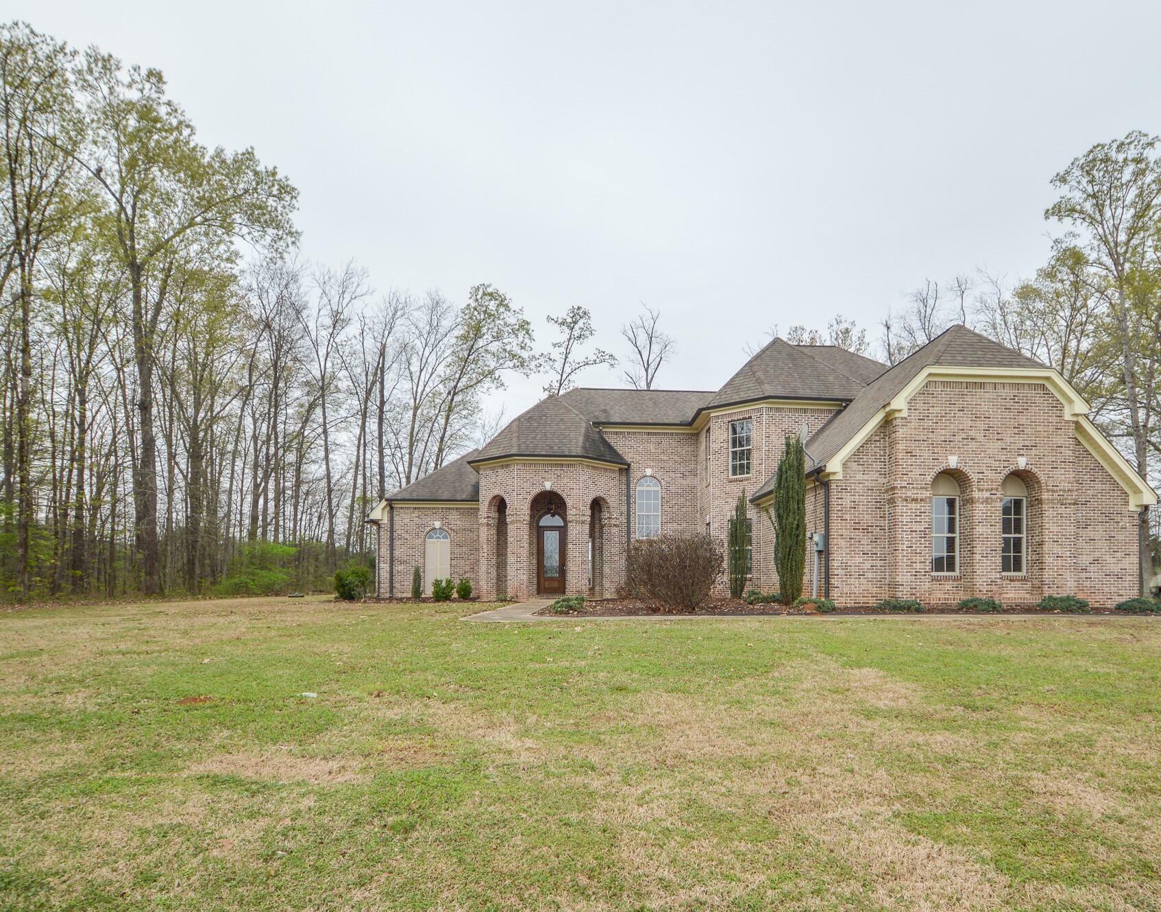 446 Prairie Waters Drive  Columbus MS 39701 photo