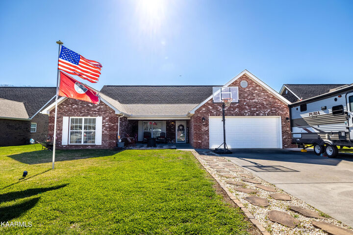 2022 Emma Lane  Maryville TN 37803 photo