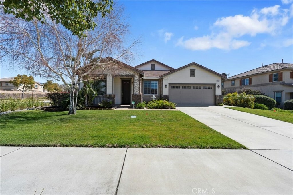 6905 Tahoe Way  Fontana CA 92336 photo