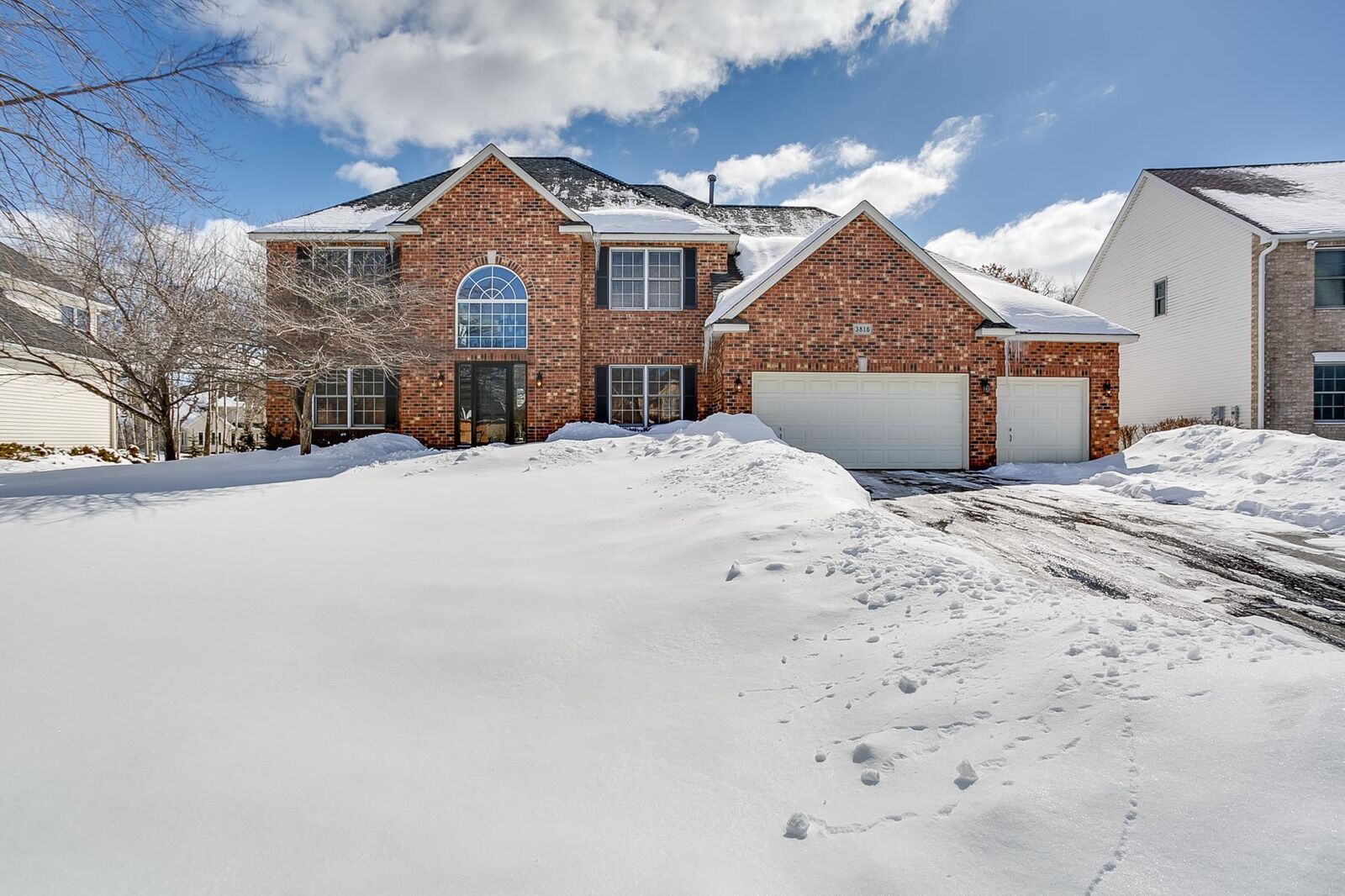 Property Photo:  3816 North Ridge Drive  MN 55123 
