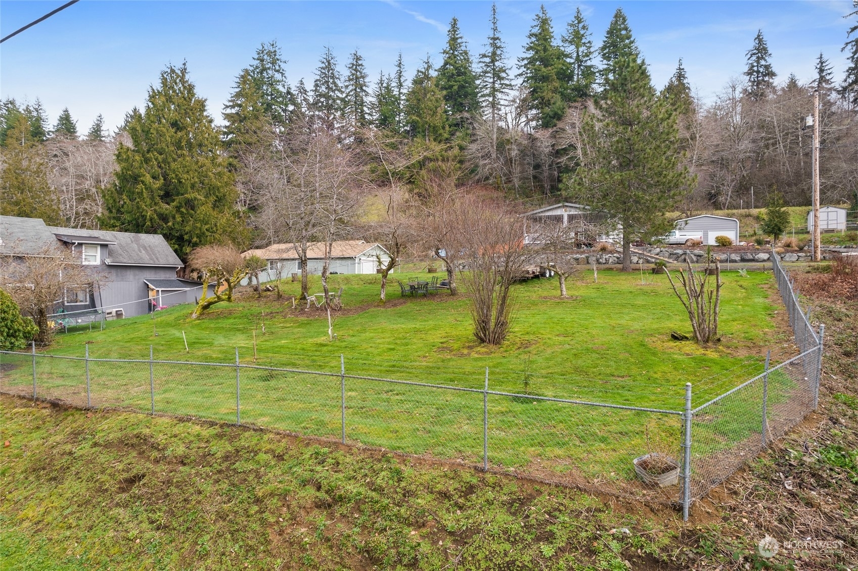 Property Photo:  1417 Larch Street  WA 98577 