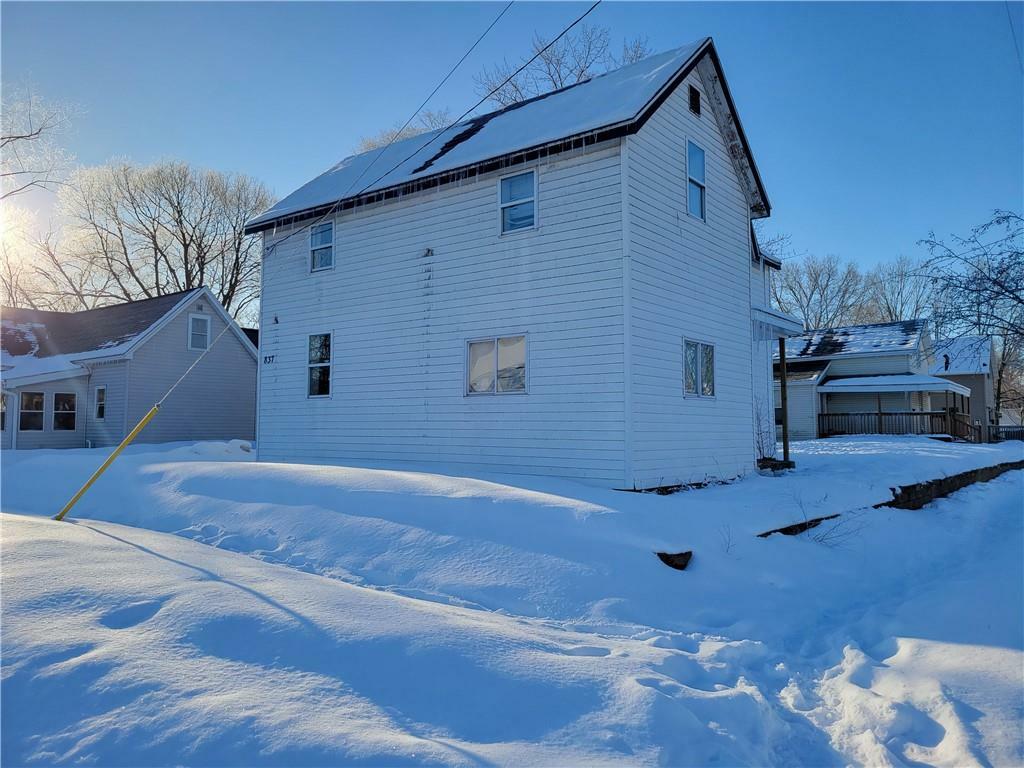 Property Photo:  837 Niagara Street  WI 54703 