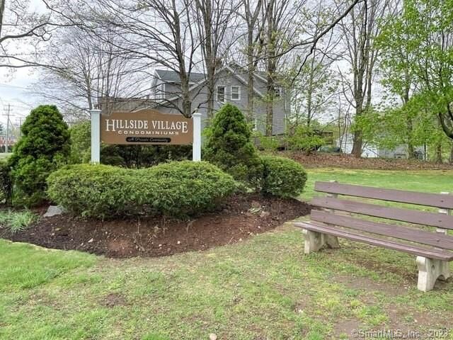 Property Photo: 172 Towne House Road 172 CT 06514