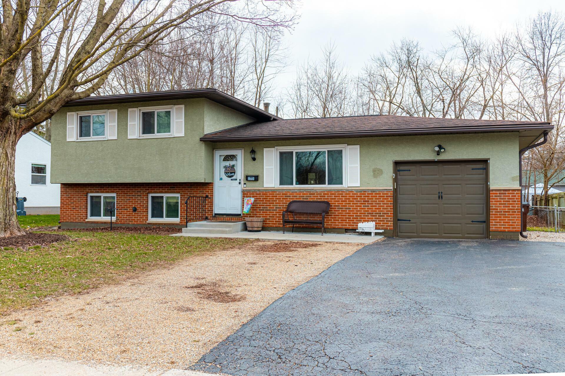 Property Photo:  3395 Dempsey Road  OH 43081 