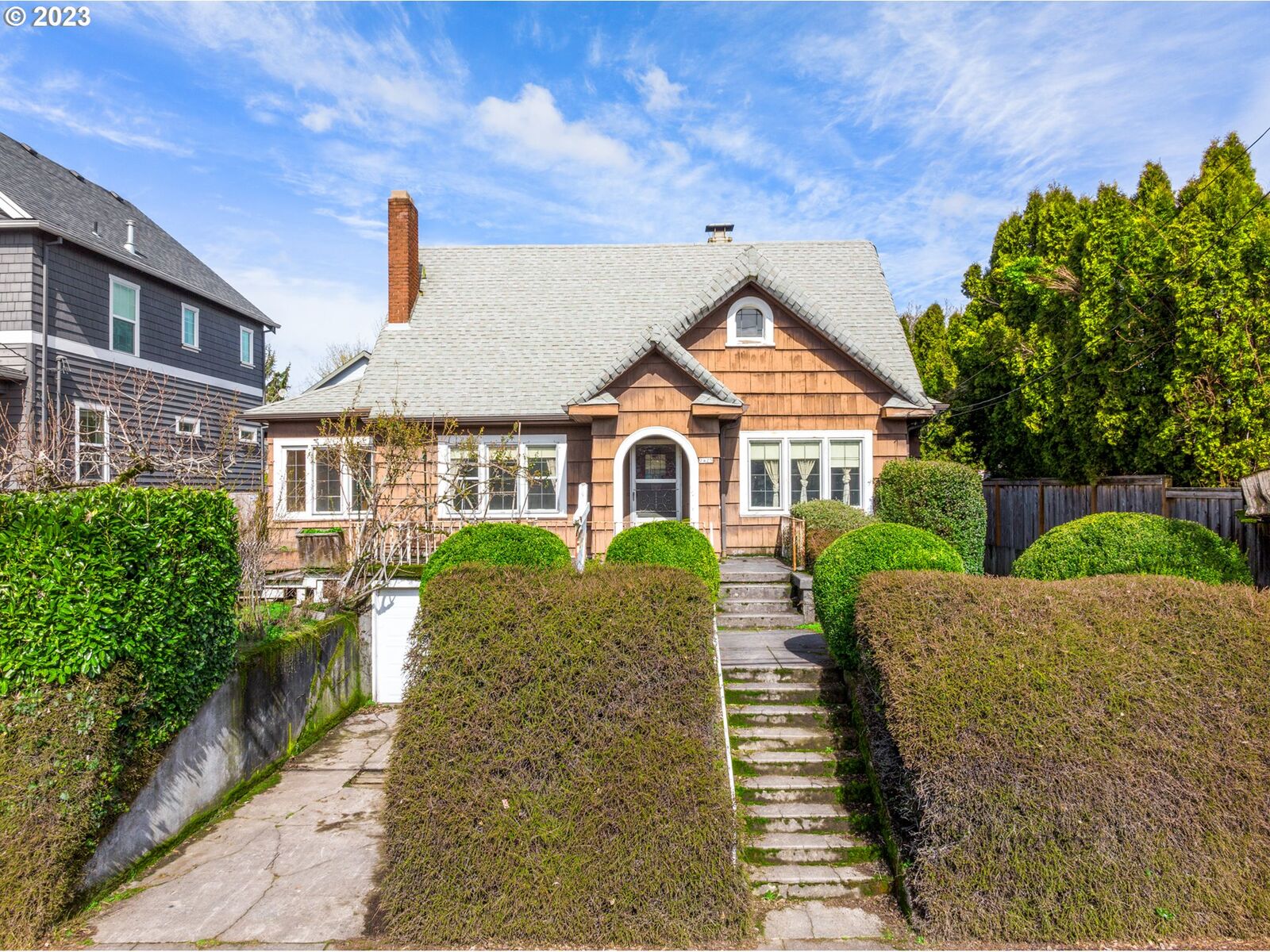 Property Photo: 2425 SE Clinton St OR 97202